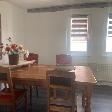 Charmante Ferienwohnung Im Gaesschen Rudolstadt Ngoại thất bức ảnh